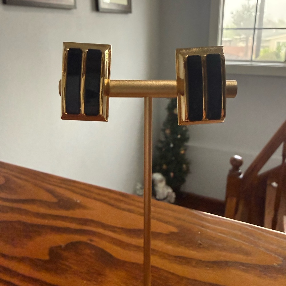 Balmain Vintage Gold and Black Clip-on Earrings - Picture 9 of 9
